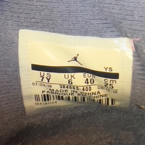 Nike Air Jordan 6 Retro Diffused Blue - Size 7Y - Picture 8 of 8